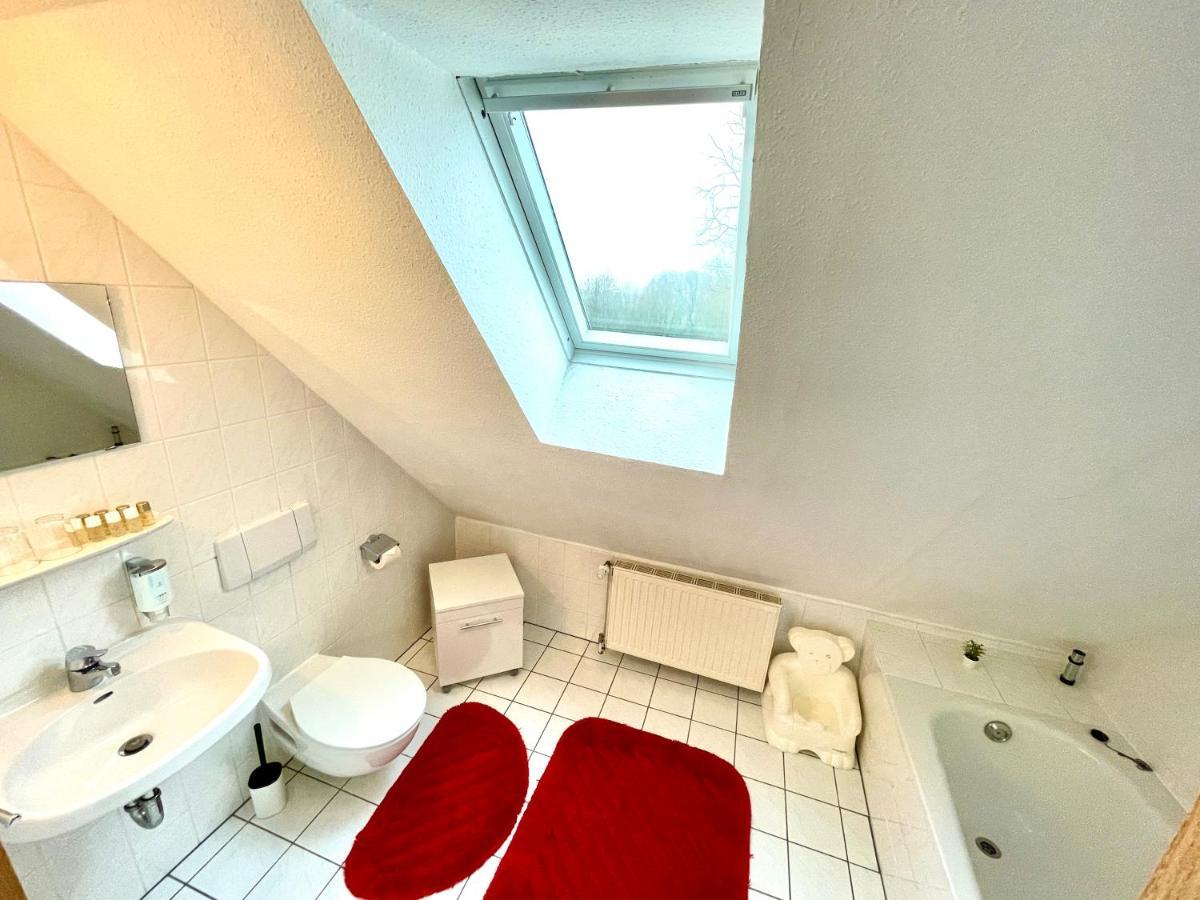 Hotel Gutshaus Kajahn Gustow  Buitenkant foto