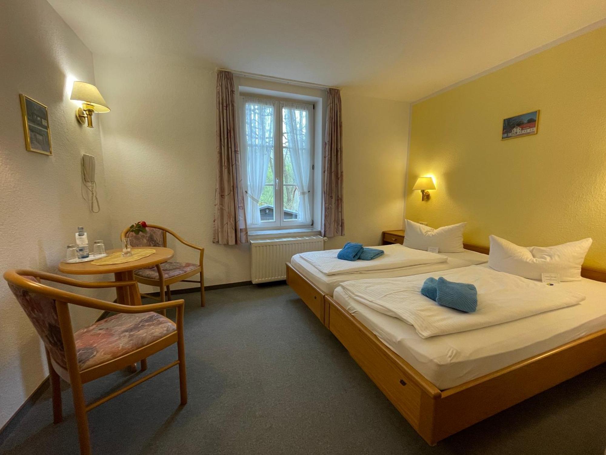 Hotel Gutshaus Kajahn Gustow  Buitenkant foto